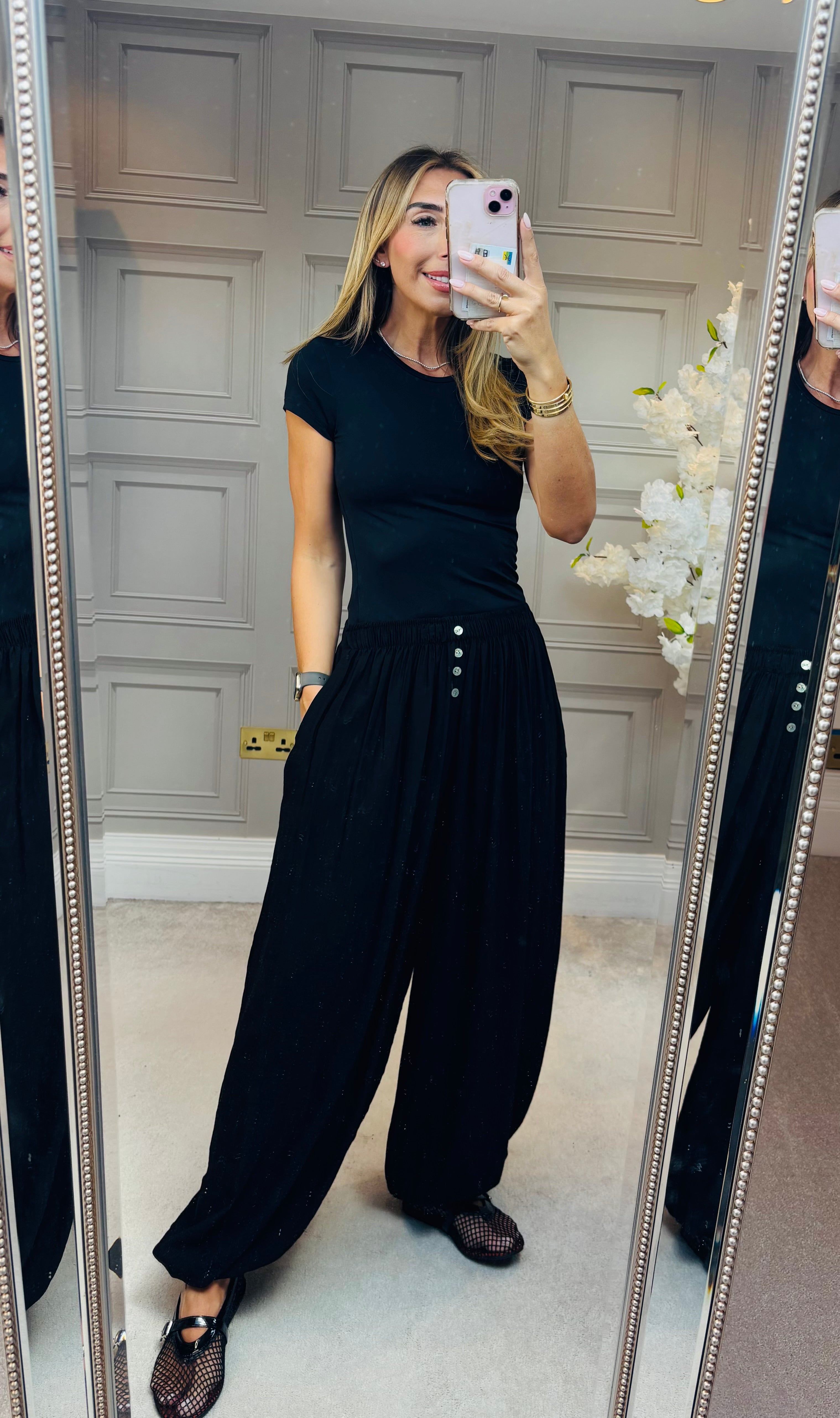 Ballon button trousers