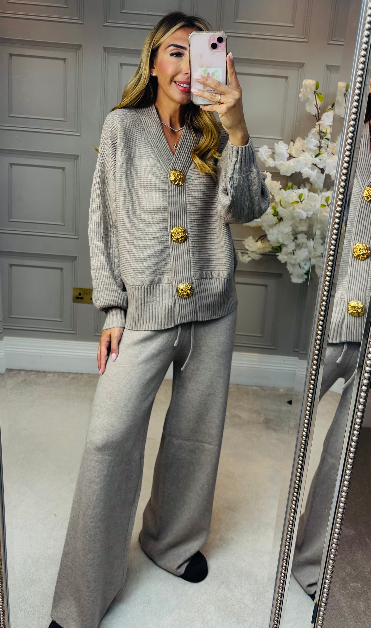 Carla set