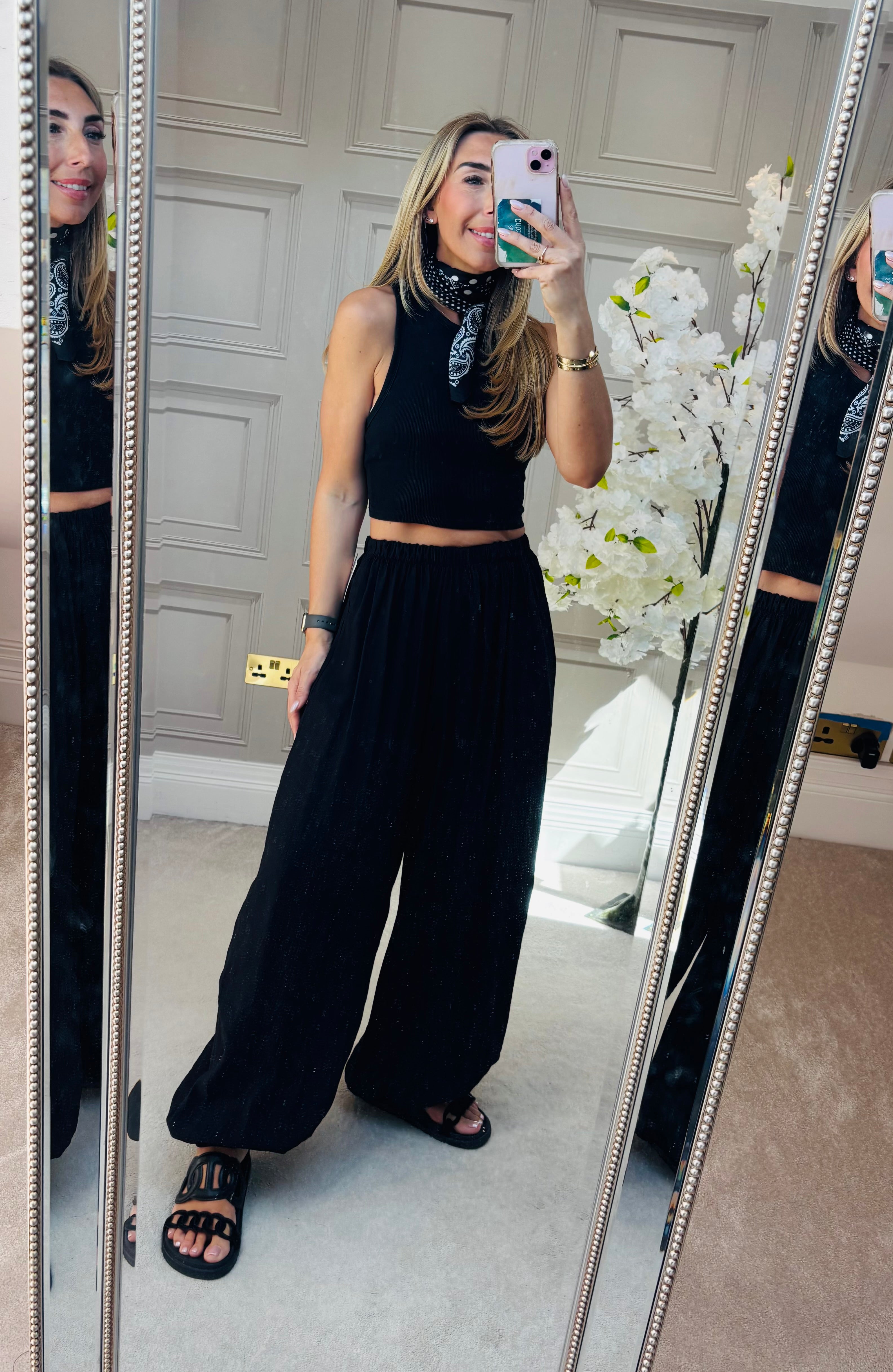 Balloon trousers