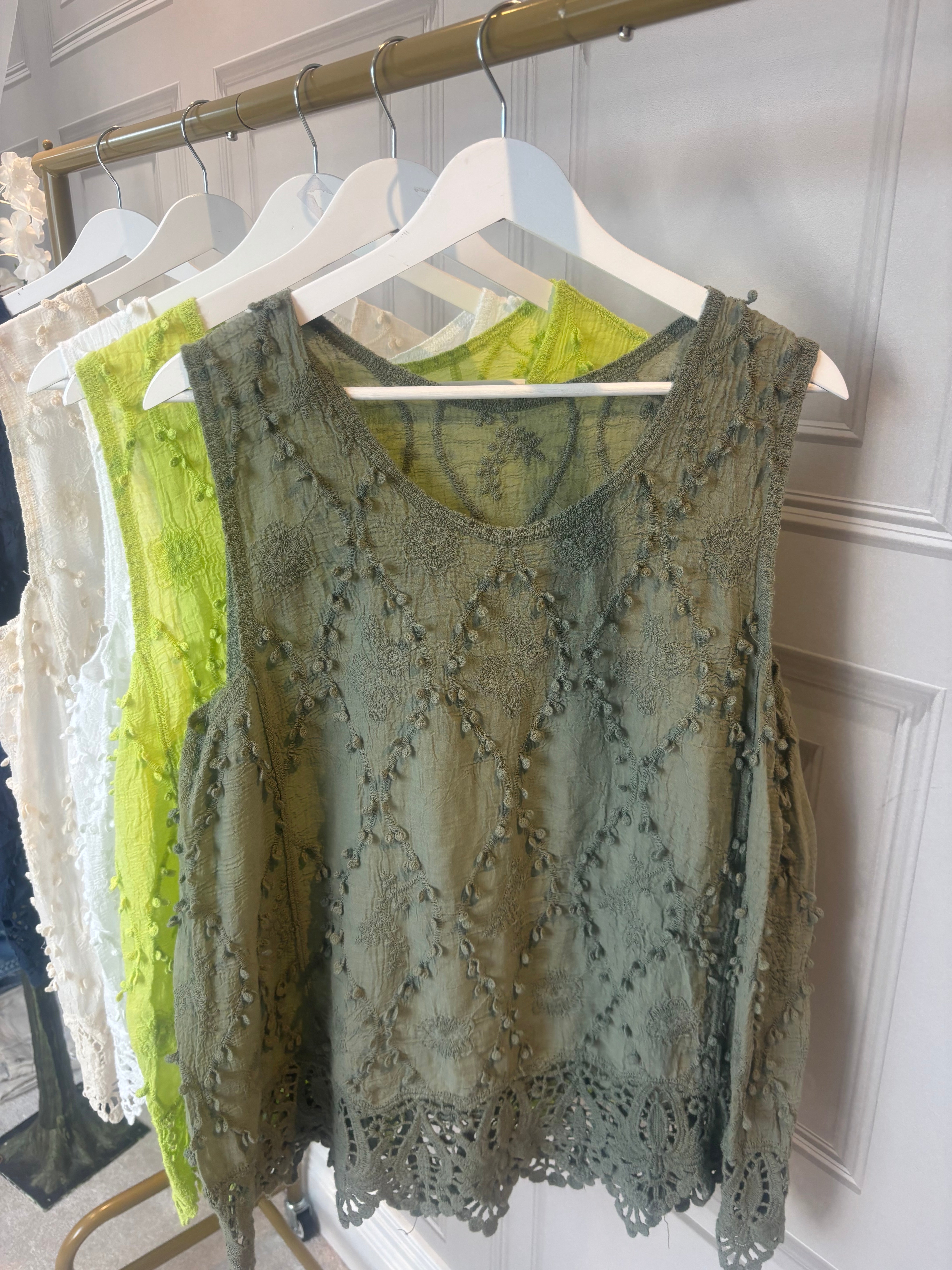 Tabby Top