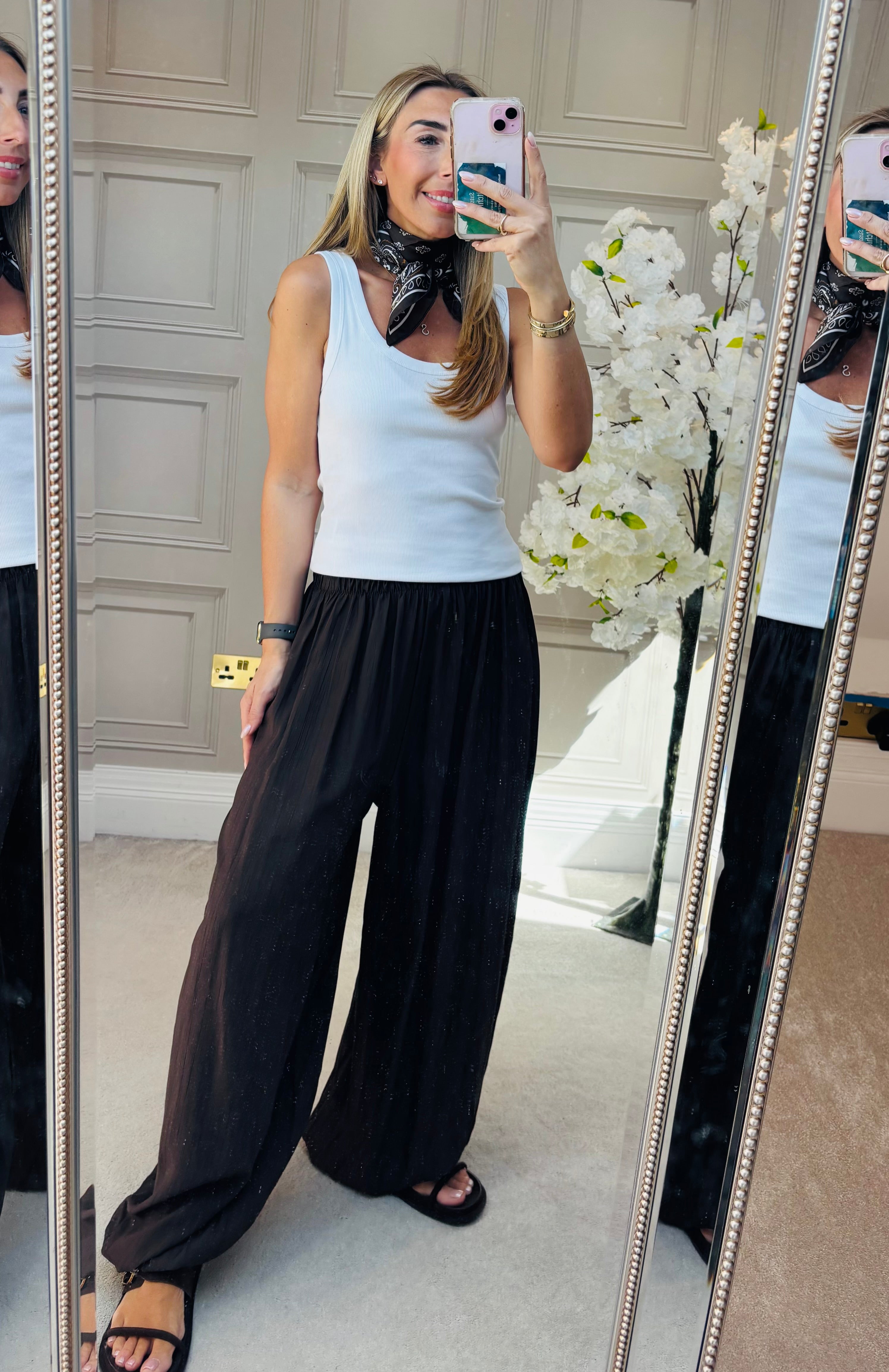 Balloon trousers