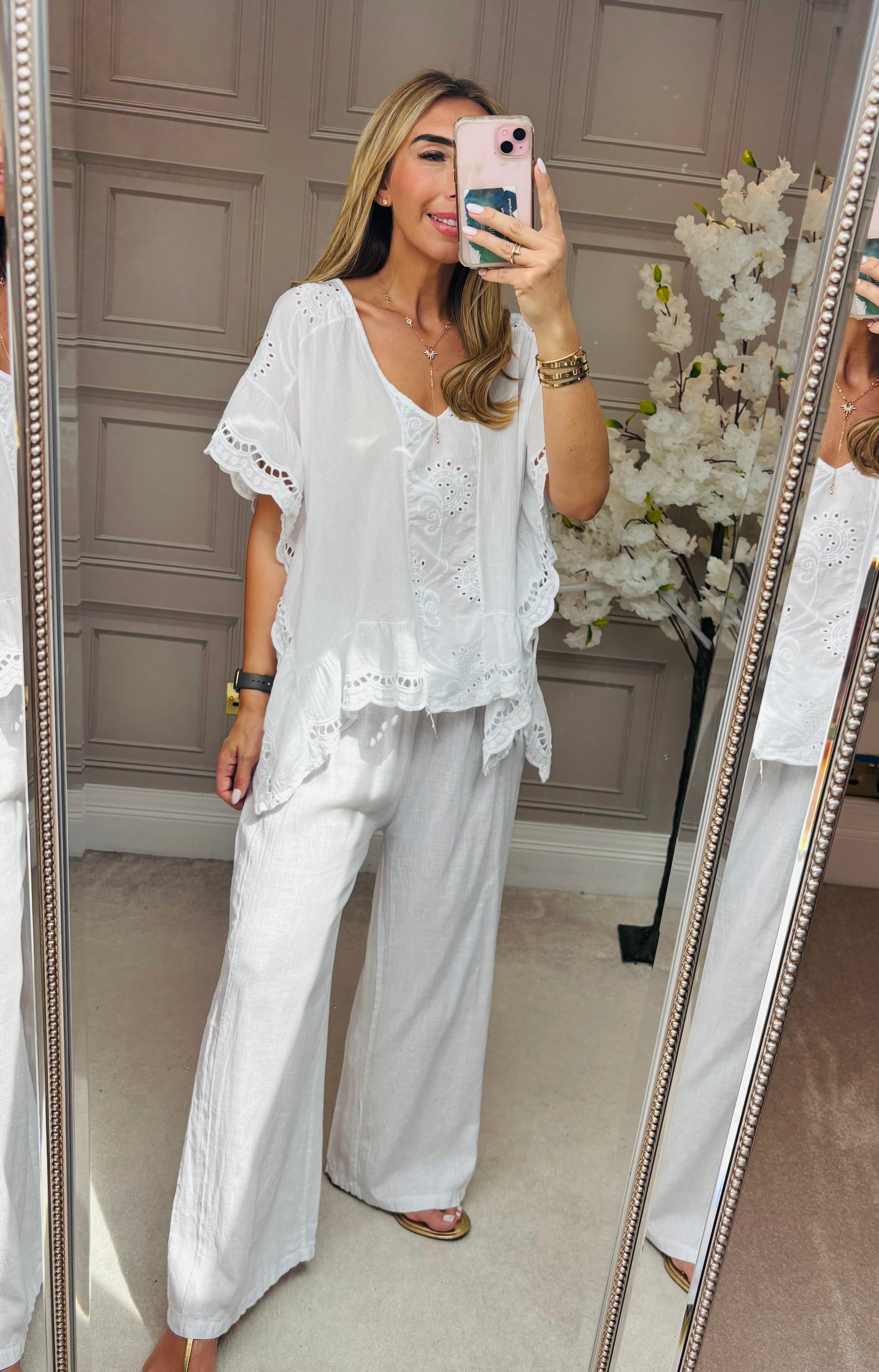 Avery Top